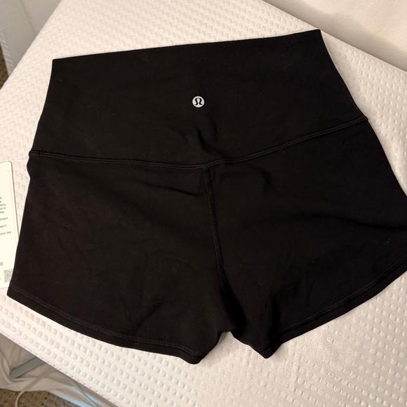 NWT LULULEMON Align High Rise Short 2" sz. 8 - Picture 2 of 6